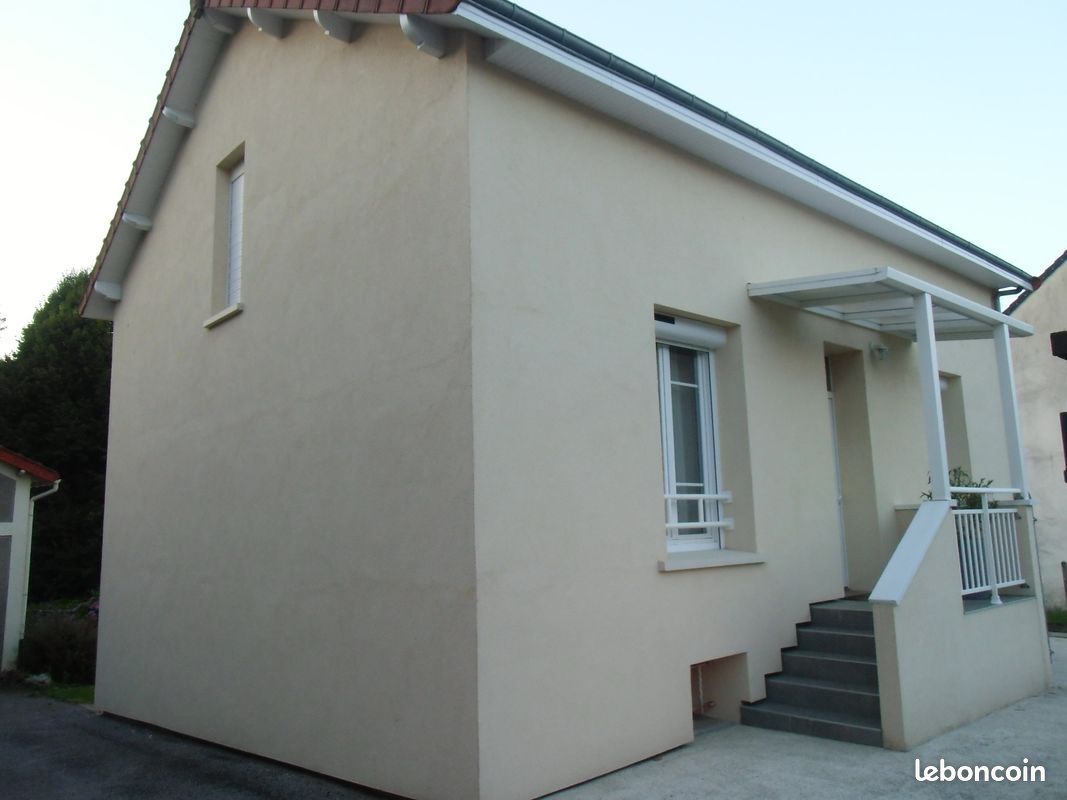 Maison 5 pièces 107 m² · à La Jonchère-Saint-Maurice · 107 m² · 140 000 €