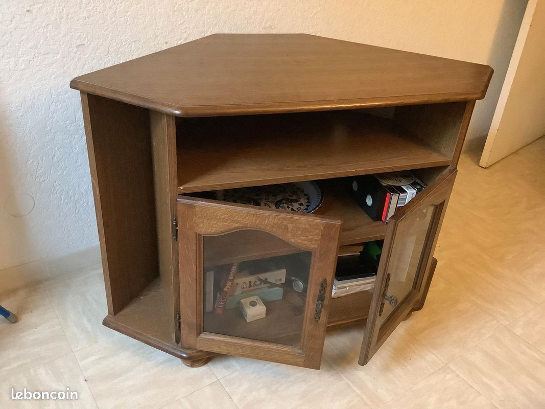 Meuble multi-média (image 1)