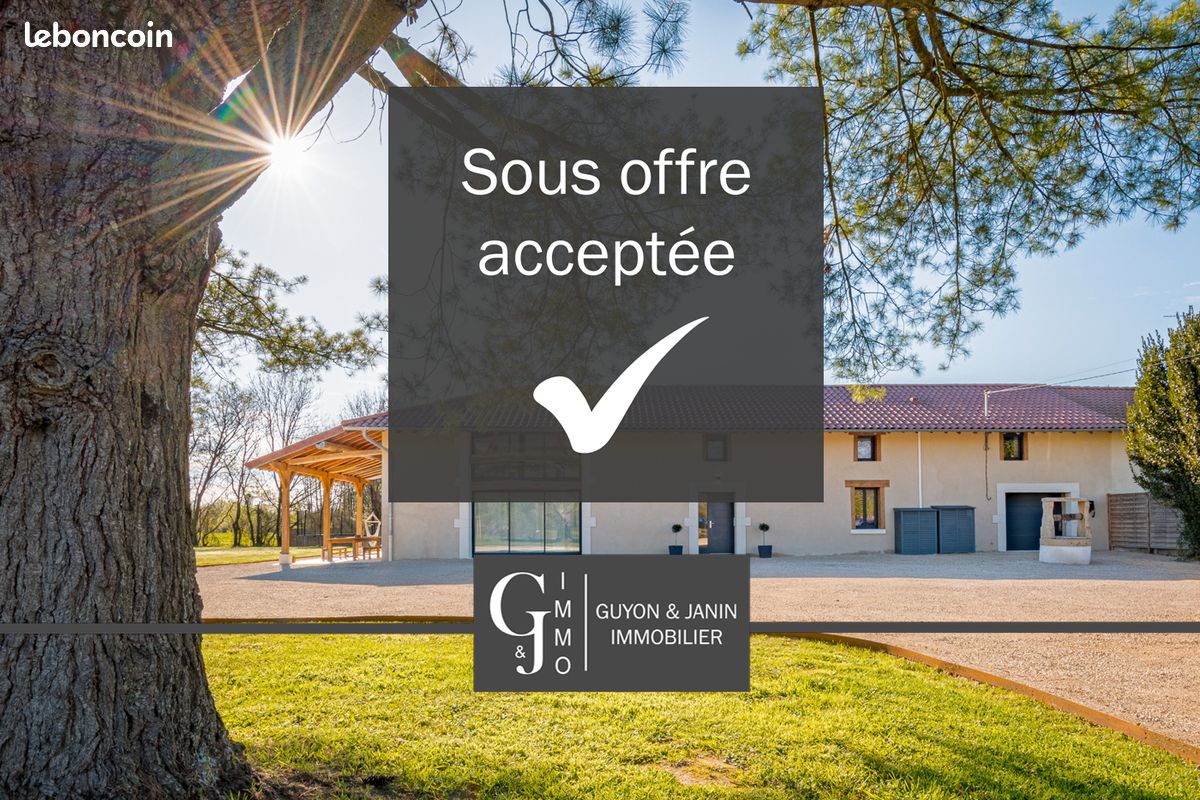 Maison 6 pièces 304 m² · à Polliat · 304 m² · 549 000 €