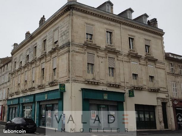 Immeuble 870 m² ROCHEFORT