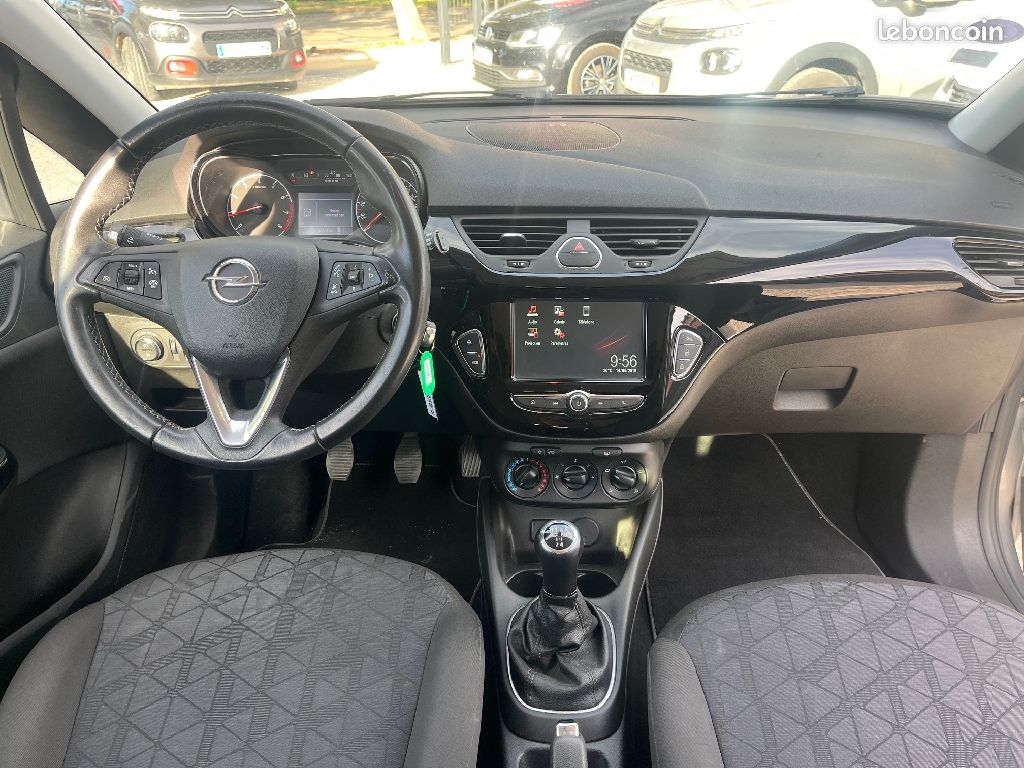 Opel Corsa 1.4 90 ch Design 1ère Main (image 8)