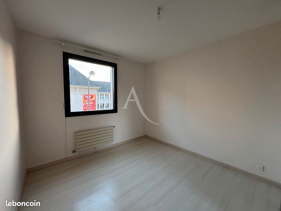 Appartement a louer blois - 3 pièce(s) - 75 m2 - Surfyn