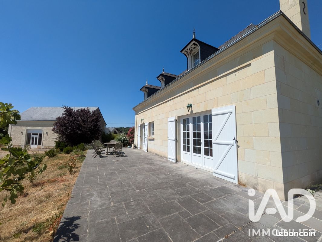 Maison 7 pièces 167 m² · à Saint-Nicolas-de-Bourgueil · 167 m² · 279 000 €