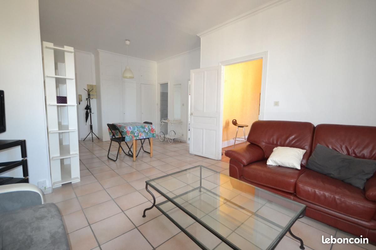 Appartement 2 pièces 47 m² · à Dijon · 47 m² · 555 €/mois
