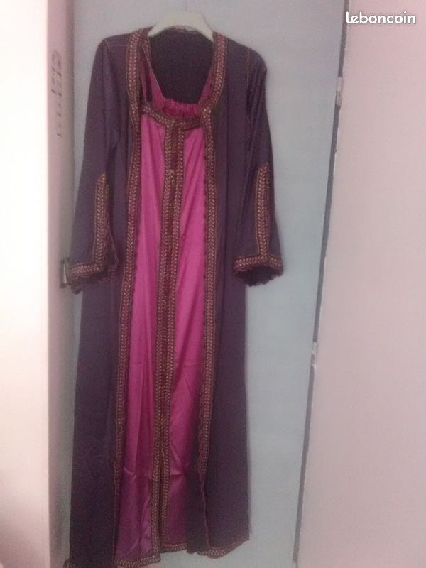 Takchita caftans (image 2)