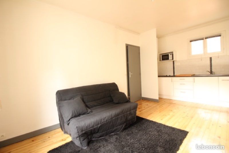 Appartement 1 pièce 20 m² · à Saint-Étienne · 20 m² · 286 €/mois