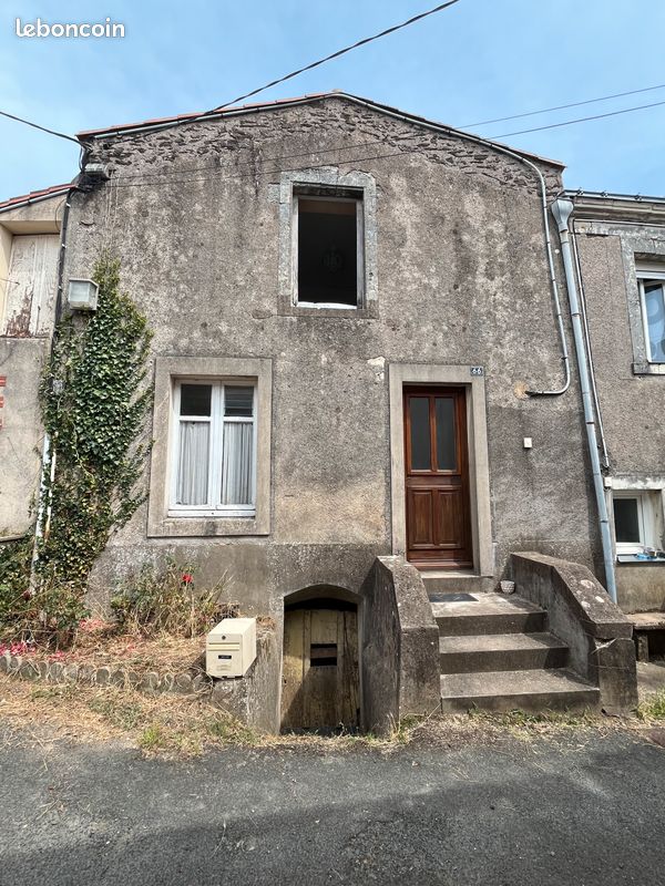 Maison 4 pièces 60 m² · à Mauges-sur-Loire · 60 m² · 55 000 €