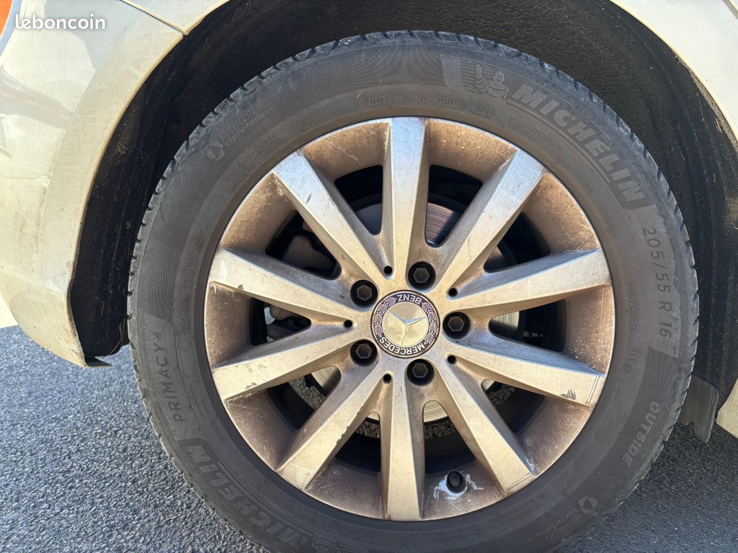 Mercedes classe a 1.6 102 ch intuition (image 24)
