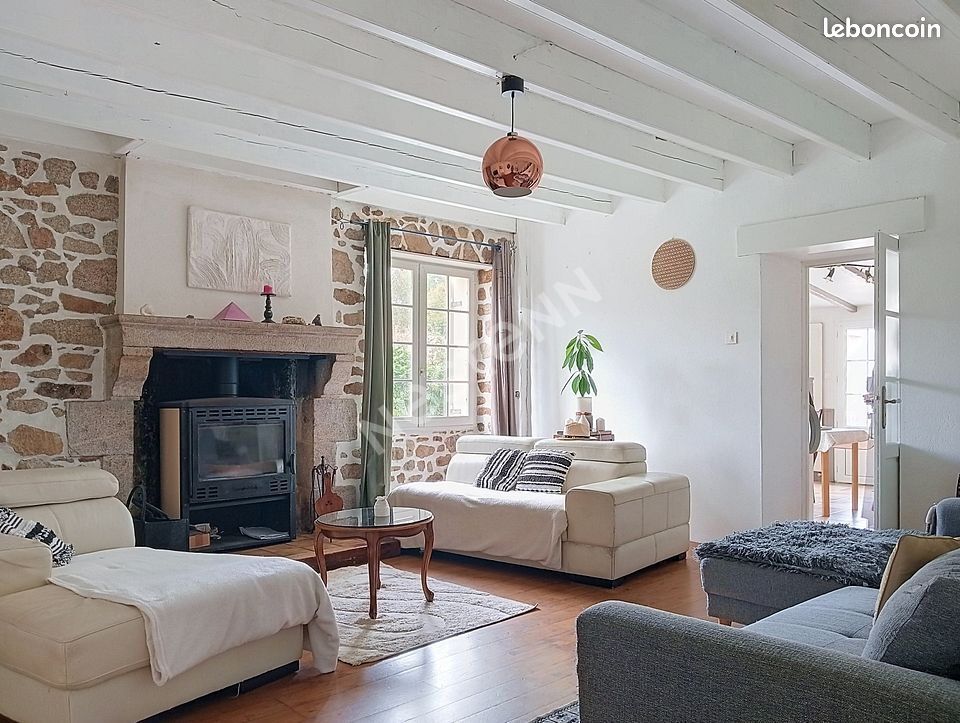 Maison 5 pièces 112 m² · à Bellevigny · 112 m² · 219 900 €