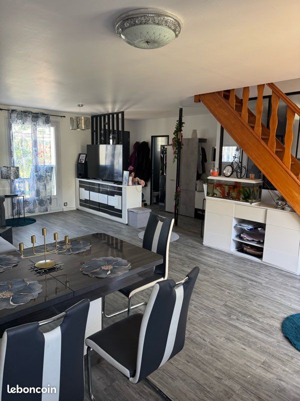 Maison 6 pièces 140 m² · à Vernou-la-Celle-sur-Seine · 140 m² · 295 000 €