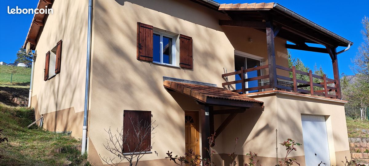 Maison 5 pièces 114 m² · à Turriers · 114 m² · 275 000 €