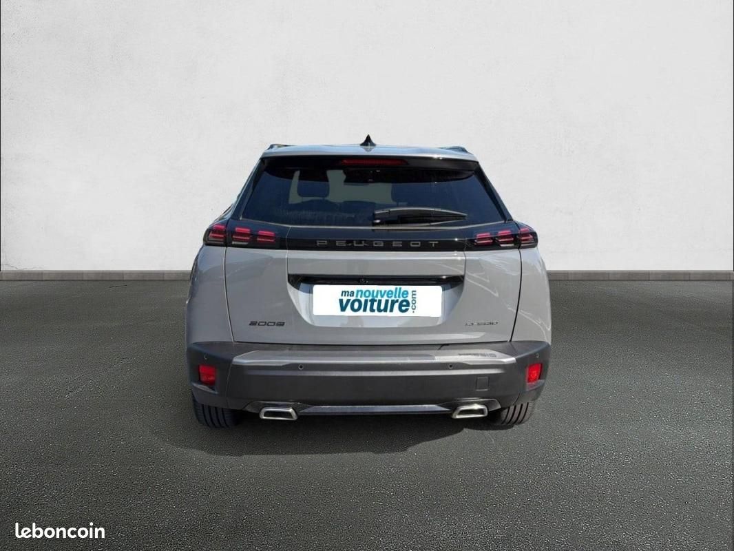 Peugeot 2008 Hybrid 145 e-DCS6 - Allure (image 5)