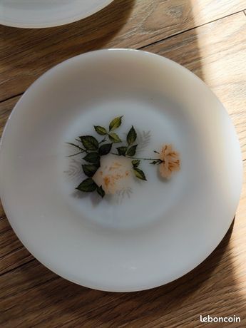 Lot De 5 Assiettes à Dessert Arcopal Vintage Motif Légumes - 19 Cm, Très Bon état !