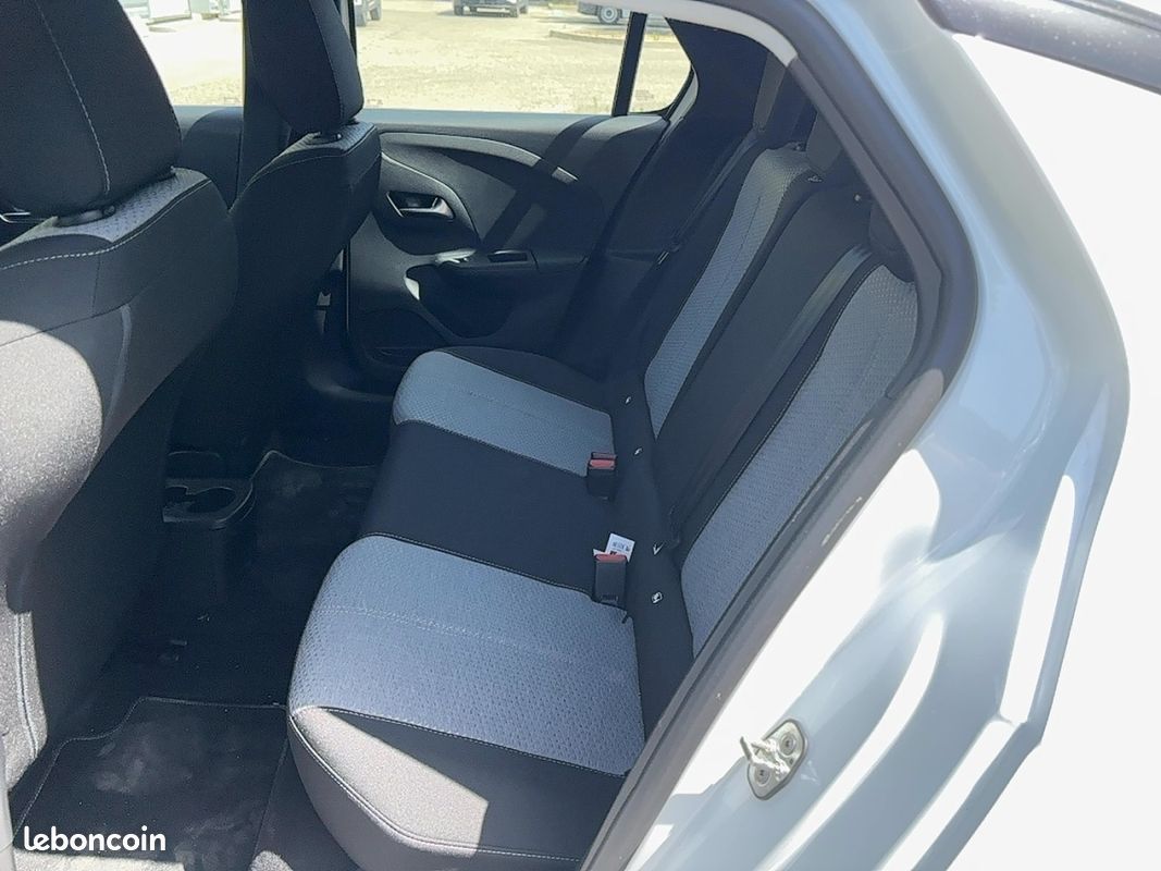 Opel Corsa (6) Electrique 136 ch Automatique Edition (image 12)