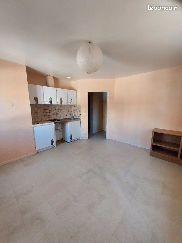 Appartement 2 pièces 45 m² · à Figeac · 45 m² · 438 €