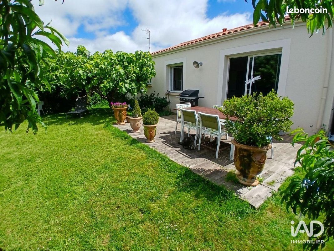 Maison 4 pièces 102 m² · à Bégrolles-en-Mauges · 102 m² · 44 950 €