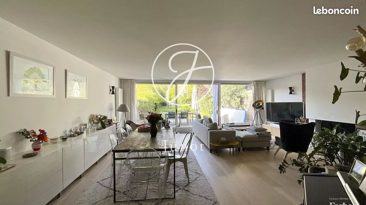 Maison 6 pièces 185 m² · à Marcq-en-Baroeul · 185 m² · 1 100 000 €