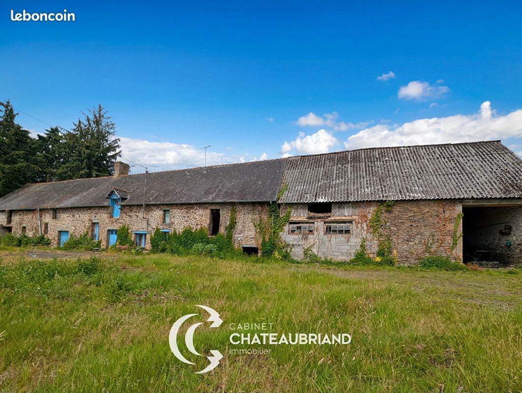 Maison 8 pièces 201 m² · à Val-Couesnon · 201 m² · 117 700 €