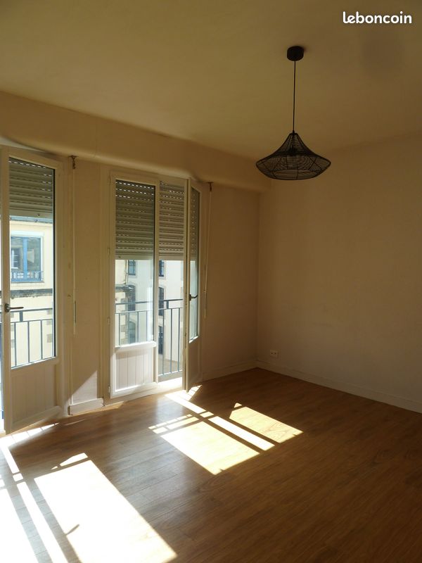 Appartement 1 pièce 35 m² · à Quimper · 35 m² · 450 €