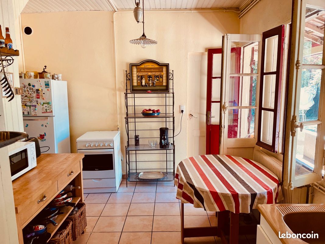 Maison 3 pièces 83 m² · à Arès · 83 m² · 1 300 €/mois