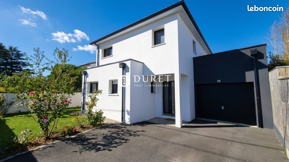 Maison 6 pièces 130 m² · à Clisson · 130 m² · 412 700 €