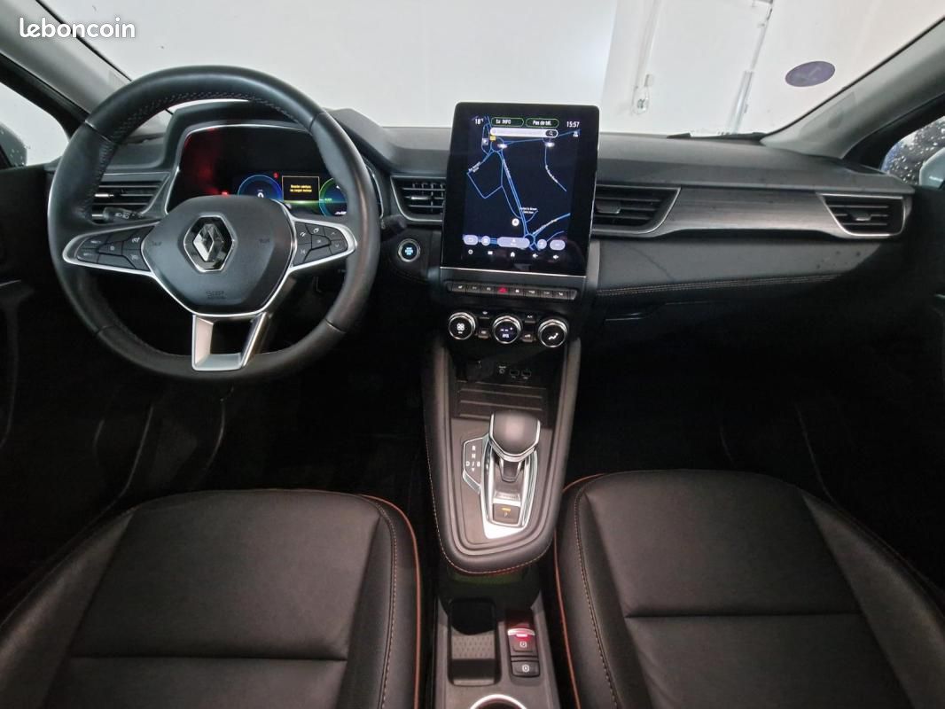 Renault Captur E-Tech full hybrid 145 Iconic (image 12)