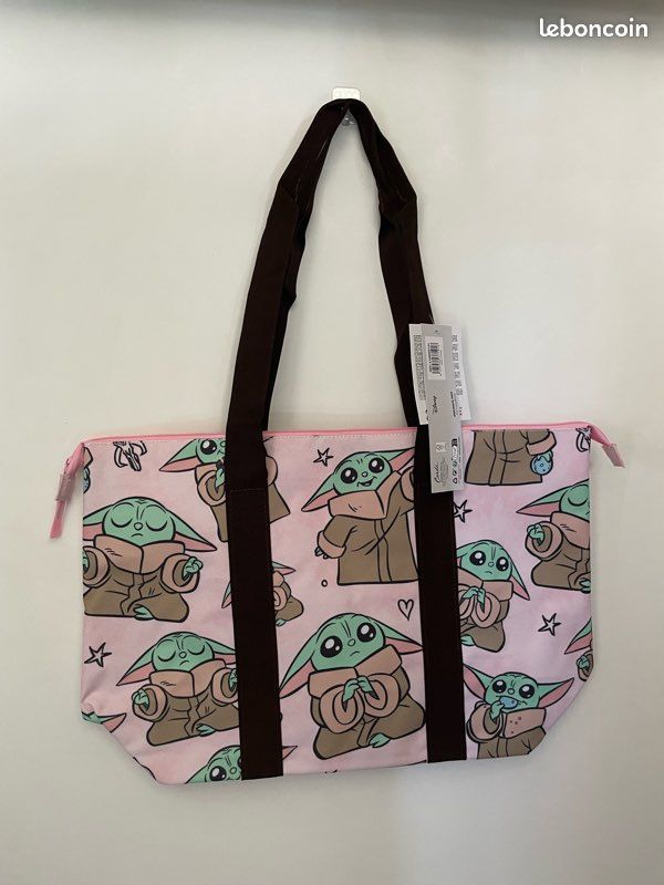 Très rare sac à dos en peluche Yoda neuf avec étiquette