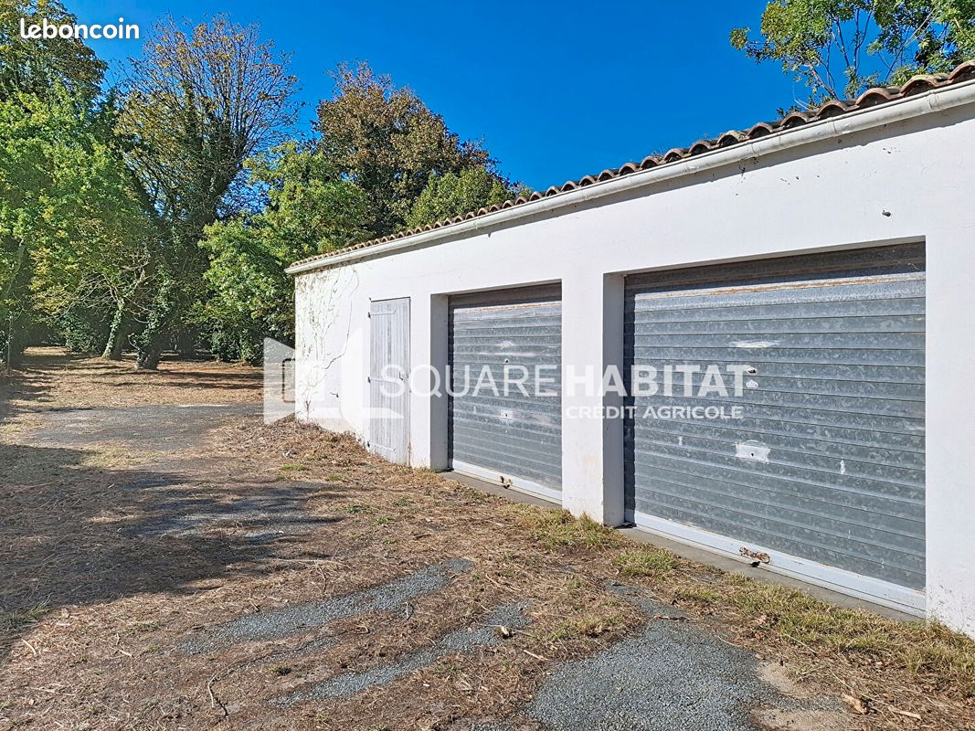Parking 70 m² · à Saint-Pierre-d'Oléron · 70 m² · 161 000 €