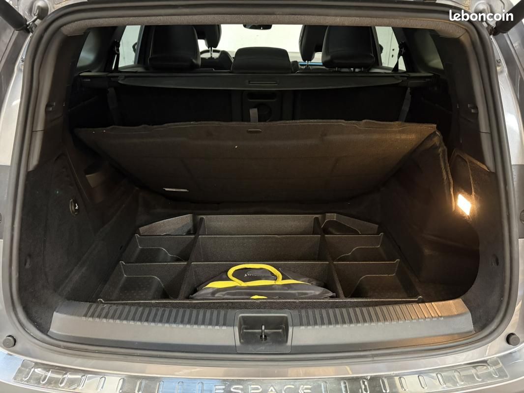 Renault Espace E-Tech hybrid 200 esprit Alpine (image 39)