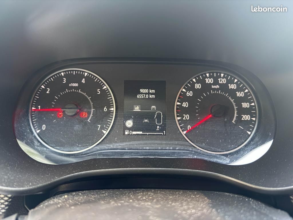 DACIA SANDERO 1.0 SCe - 65 - 24 III BERLINE Expression PHASE 2 (image 37)