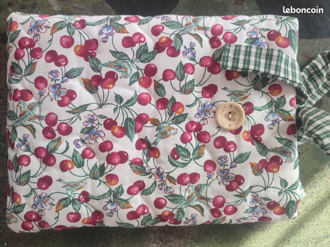 Housse pochette livre poche broché liseuse ou carnet de santé (image 2)