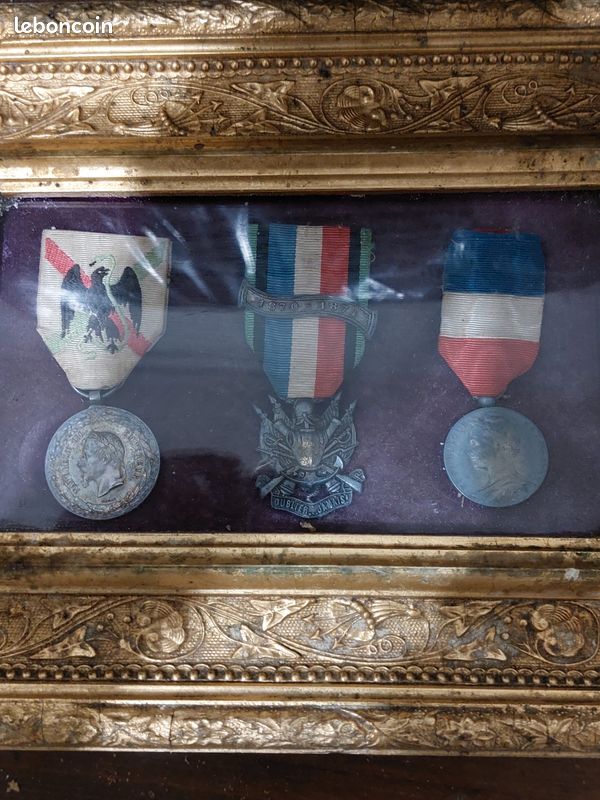 Médaille (image 1)