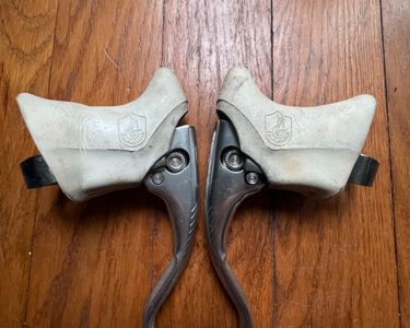 Leviers De Frein CAMPAGNOLO C RECORD 2x8 Vitesses – Réf 690, Lot D’occasion