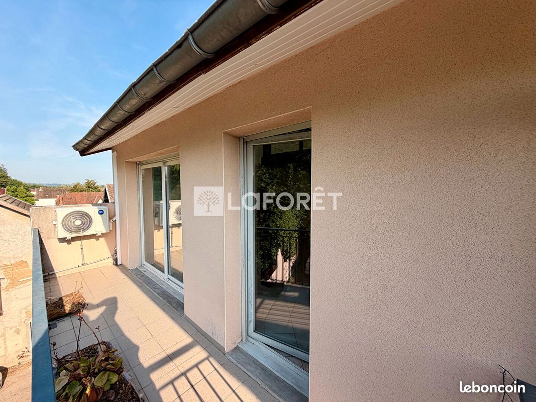 Appartement 1 pièce 42 m² · à La Tour-du-Pin · 42 m² · 91 500 €