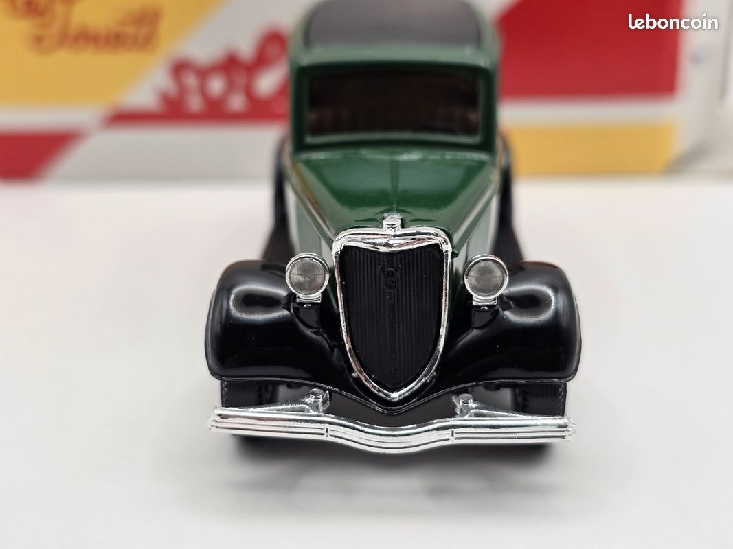 Lot De 2 Solido 1/50 - Ford V8 1936 Armée US - Camion Gazole & Transport - Vert - Bon état