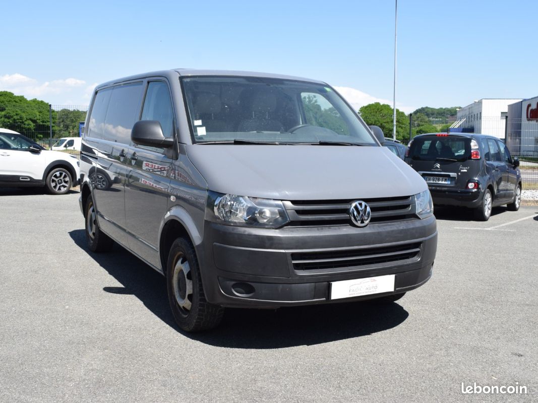 VOLKSWAGEN TRANSPORTER FOURGON TOLE 2.8T T5 4MOTION 2.0 BiTDI 180 CV / ORIGINE FRANCE / ATTELAGE (image 2)