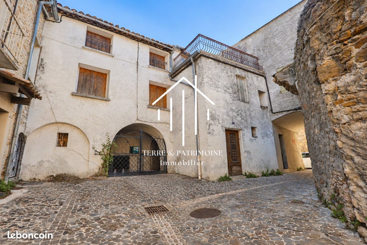 Maison 4 pièces 70 m² · à Vallon-Pont-d'Arc · 70 m² · 83 500 €