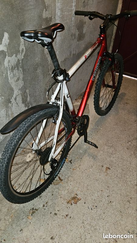 Vélo VTT rockrider taille L Bon état général Vélos