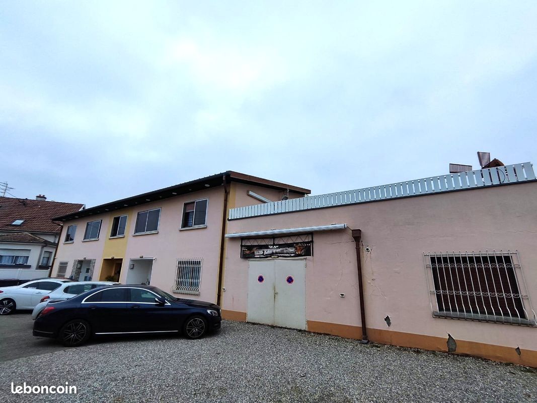 Immeuble 220 m² · à Kingersheim · 220 m² · 399 000 €