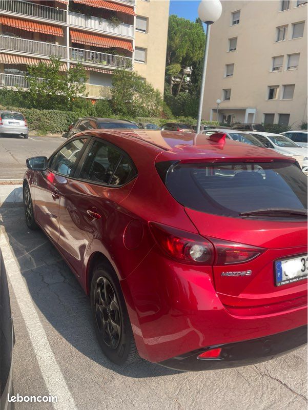 Mazda 3 (image 3)
