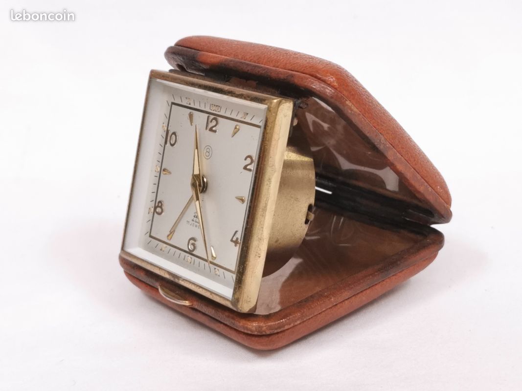 Réveil mécanique de Voyage , vintage JAZ de LUXE 11 jewels 8 jours Cuir marron (image 3)