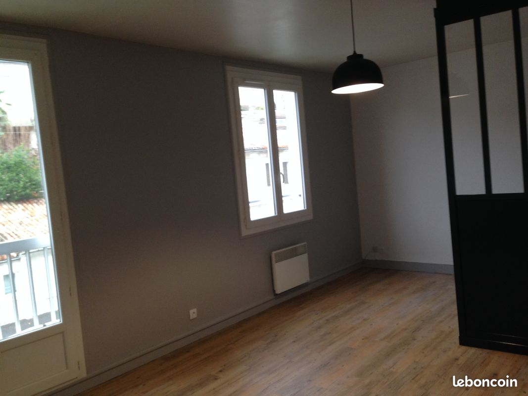 Appartement a louer angouleme - 1 pièce(s) - 34 m2 - Surfyn