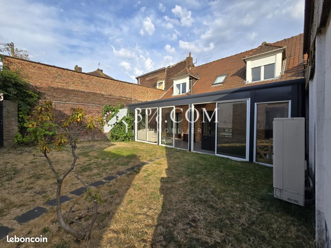 Maison 5 pièces 131 m² · à Wattrelos · 131 m² · 339 900 €