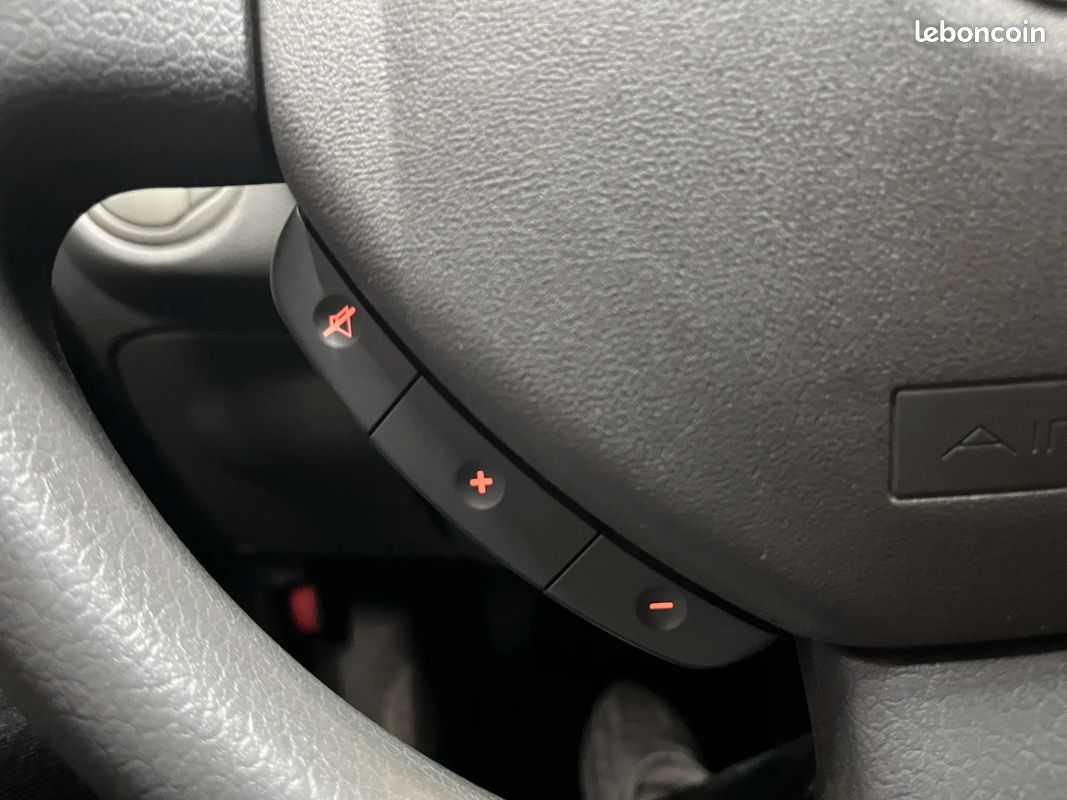Fiat PANDA 1.3 JTD 16V Emotion (image 26)