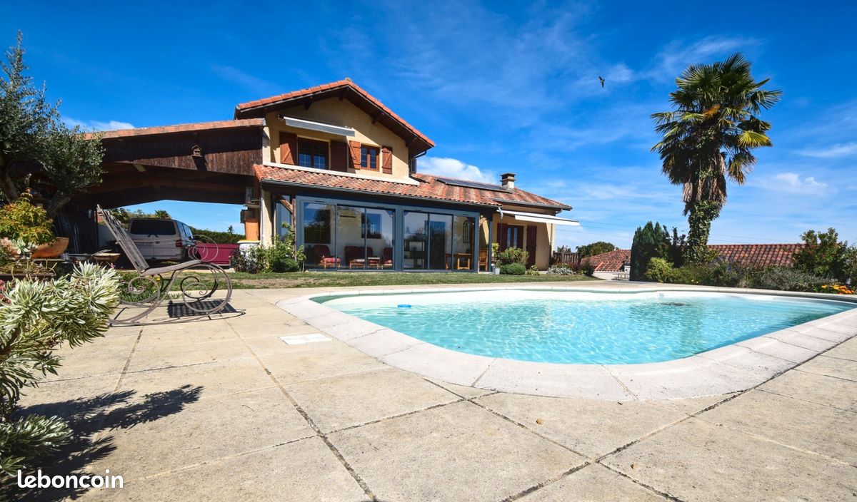 Maison 6 pièces 135 m² · à Sabalos · 135 m² · 296 000 €