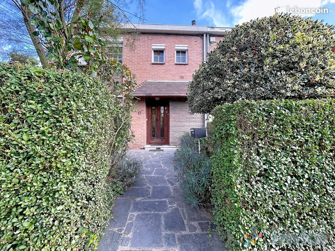 Maison 5 pièces 115 m² · à Saint-André-lez-Lille · 115 m² · 312 000 €