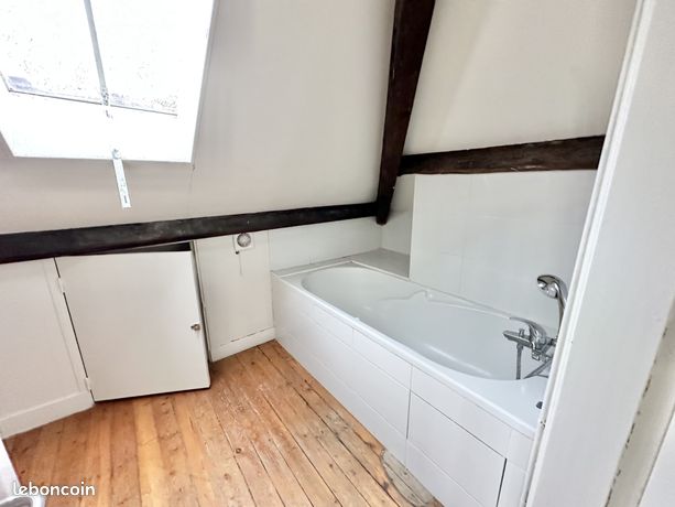 Maison a louer versailles - 8 pièce(s) - 187 m2 - Surfyn