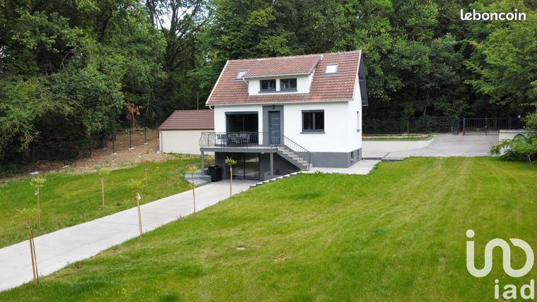 Maison 6 pièces 105 m²