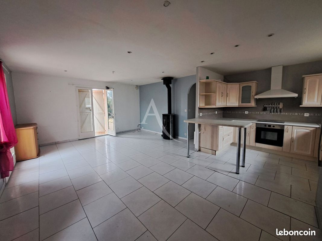 Maison 5 pièces 82 m² - Villeneuve-de-Marsan 40190 (image principale 3)