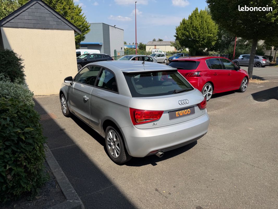 Audi a1 1.6 tdi 90ch attraction (image 14)
